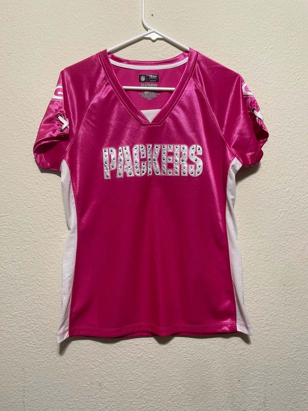 NFL Team Apparel Green Bay Packers Jersey Size M Pink Studded